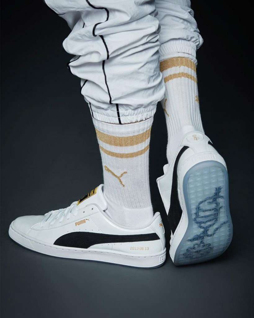 Mencari sepatu casual pria terbaru kini dapat dilakukan dengan mudah. Pasalnya telah banyak sepatu casual yang tersedia secara online. Bahkan beberapa di antaranya dijual dengan harga murah. 